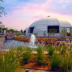 The Sustainable Homes Operated By Fam Living شقة